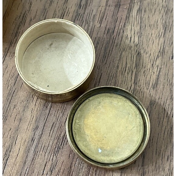 Antique 19th C. Silverplate Silver Snuff Box Hinged Top & Round Floral Box - Picture 6 of 14